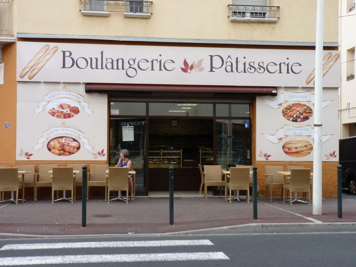 Centre Ville Saint-Martin Perpignan Eksteriør billede